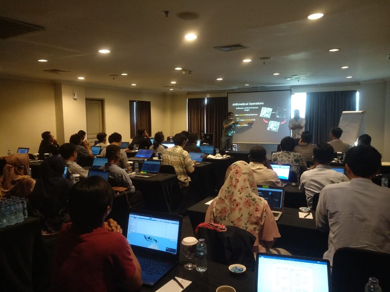 Google Earth Engine & Cloud Computing